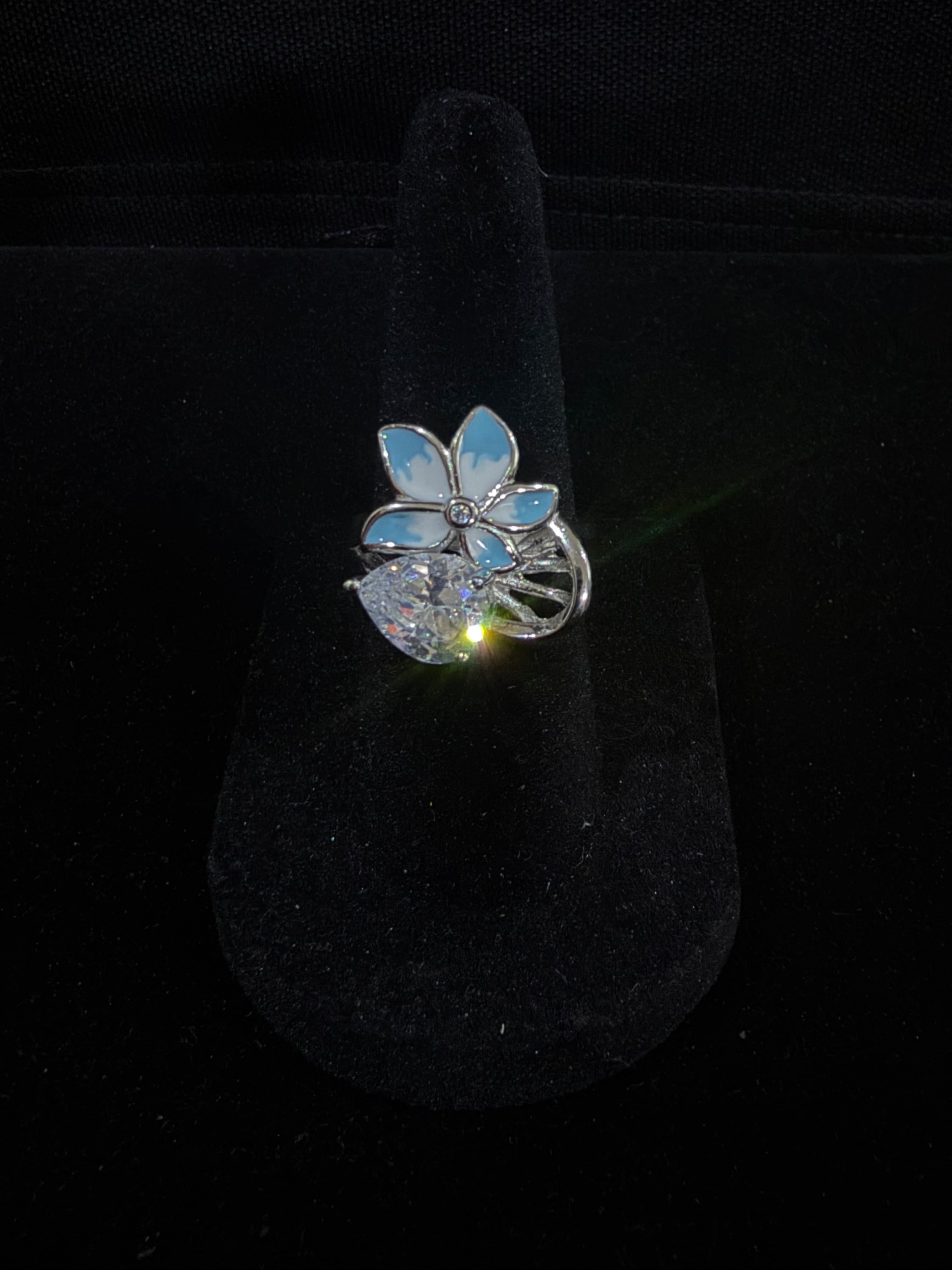 Floral CZ Ring in 925 Silver (Size-7)
