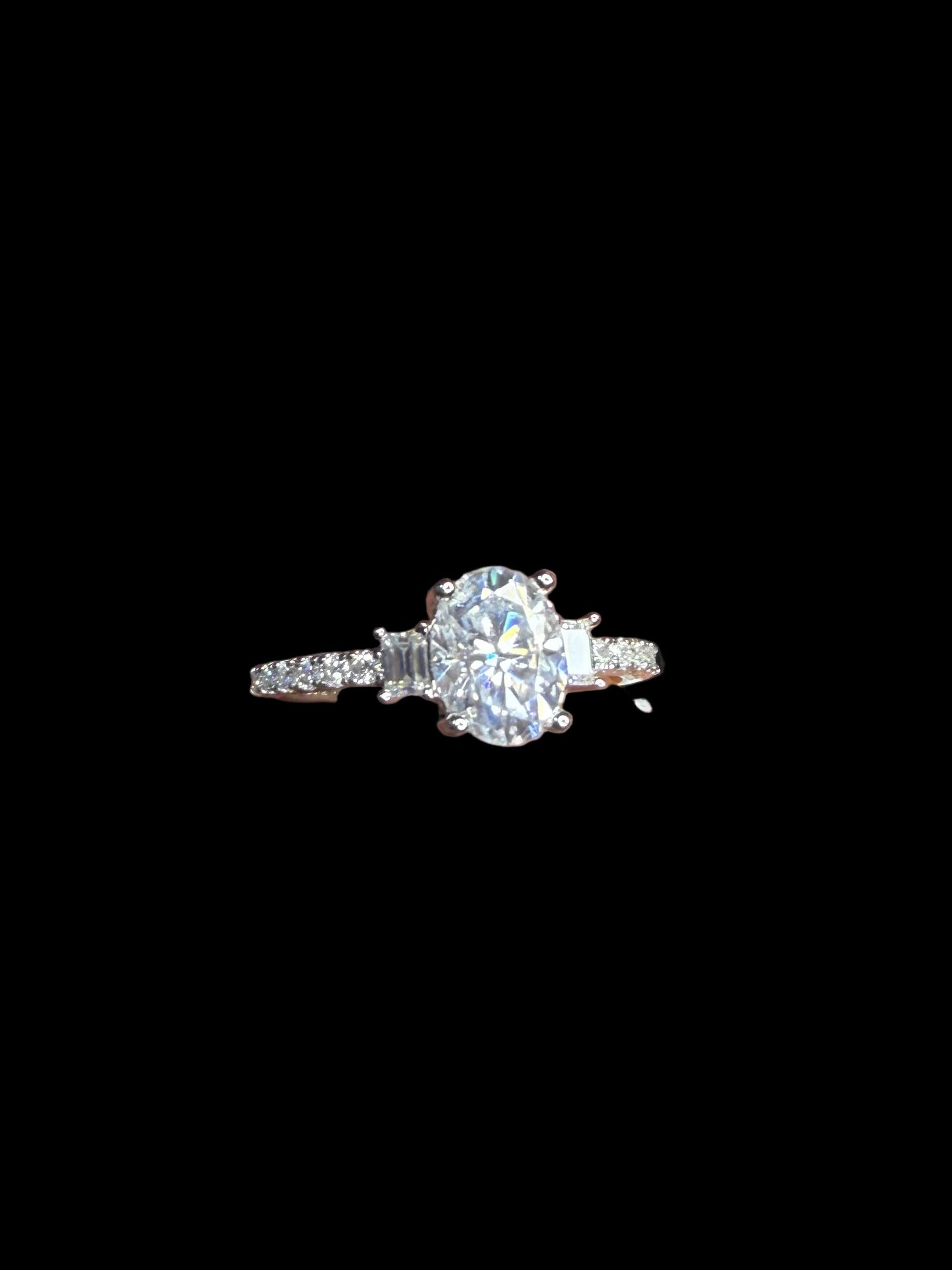 925 Silver VVS Moissanite Oval Cut Ring (Size 7)