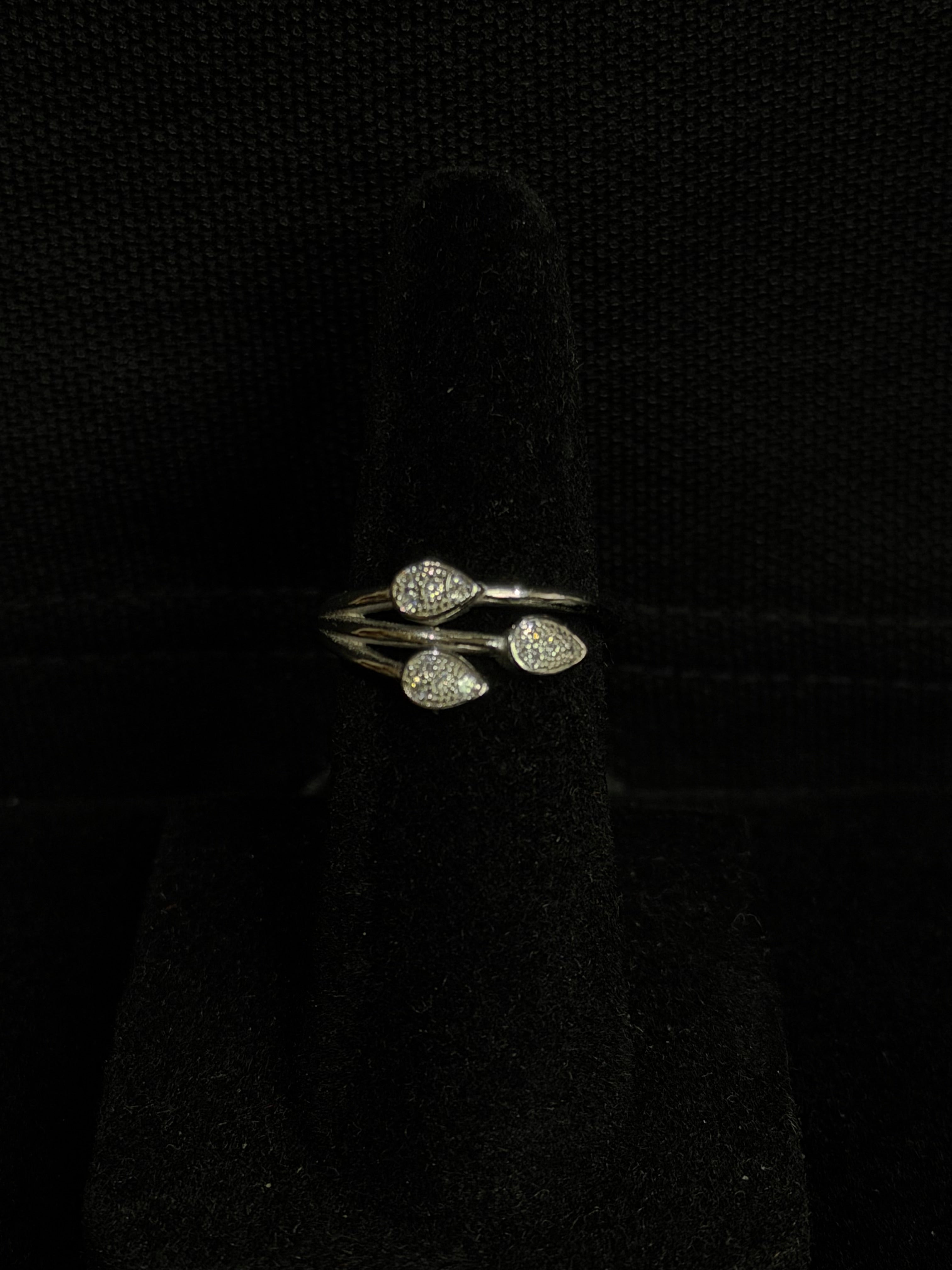Leaf Wrap Ring in 925 Silver with CZ Stones (Size-6)