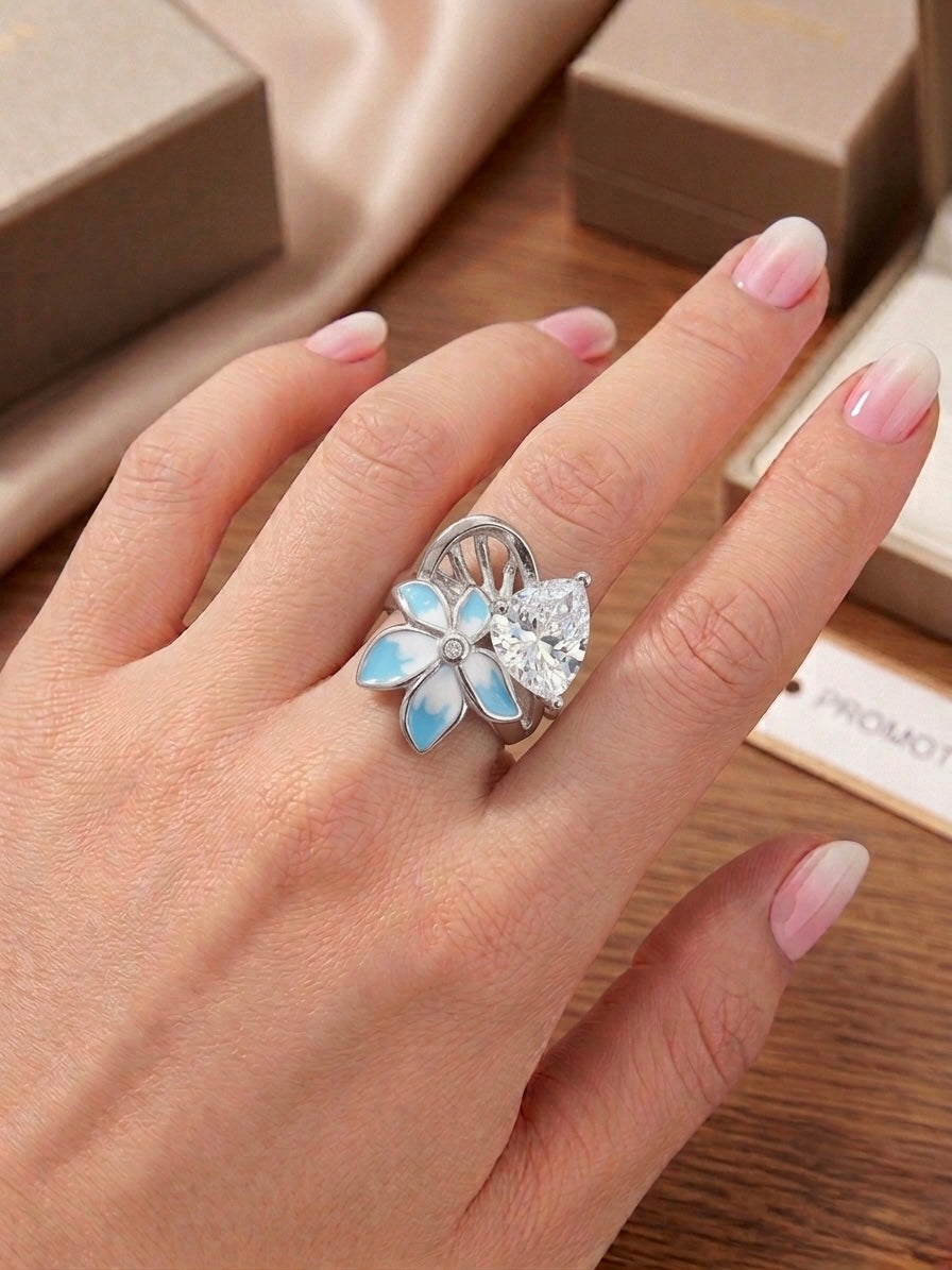 Floral CZ Ring in 925 Silver (Size-7)