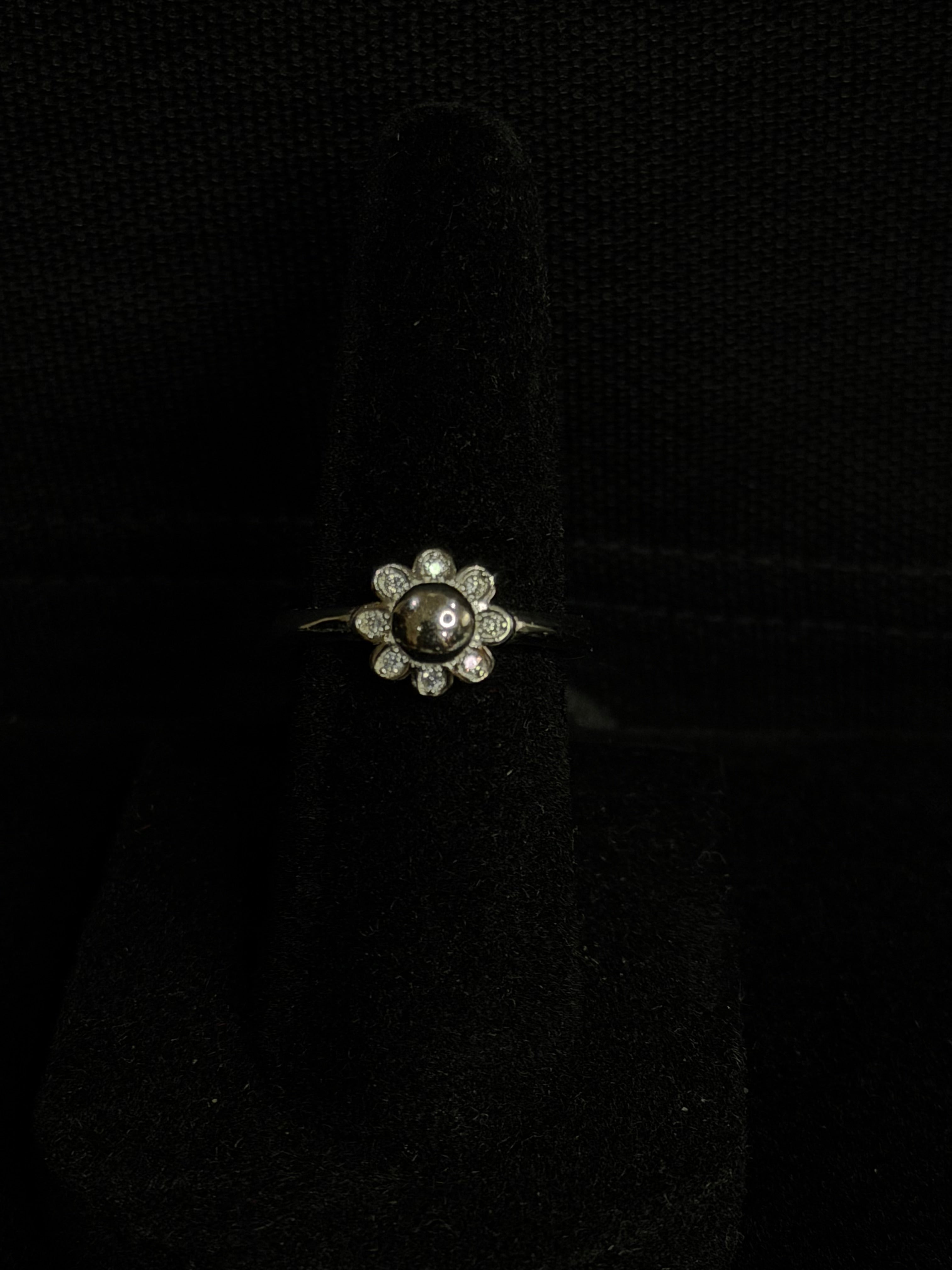 Floral Pearl Style Ring in 925 Silver with CZ Stones (Size-7)
