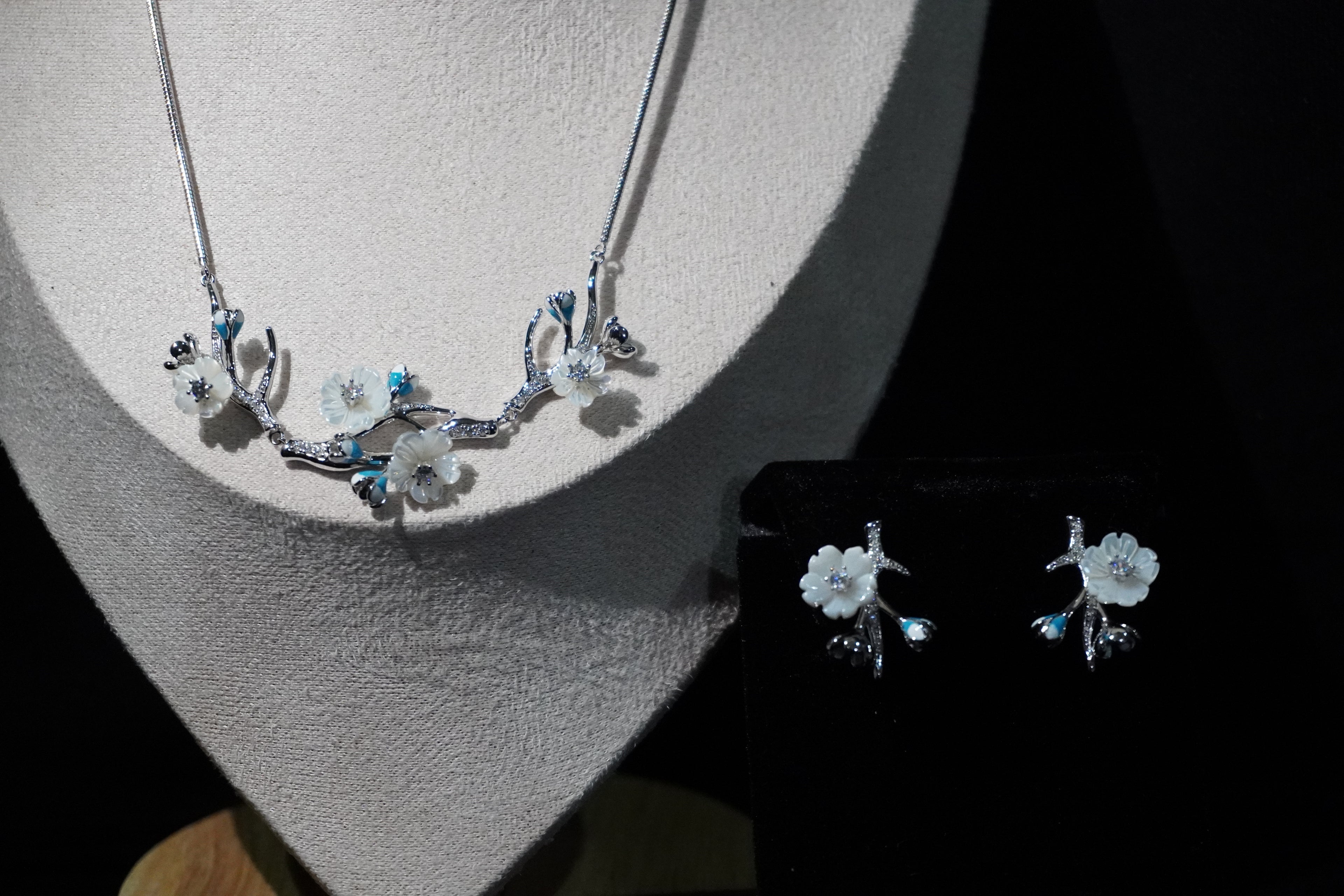 Floral Blossom 925 Silver Jewelry Set