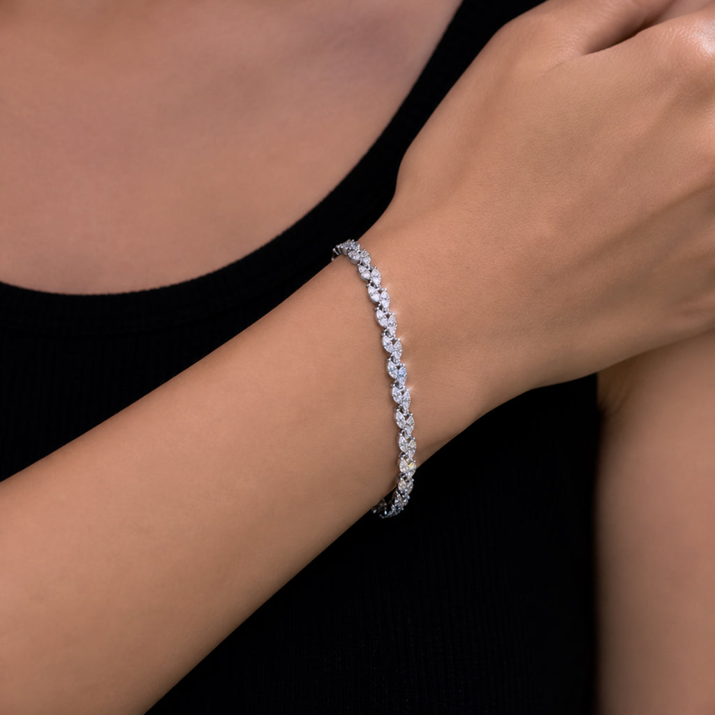 VVS Moissanite Leaf Cut Bracelet – 925 Silver